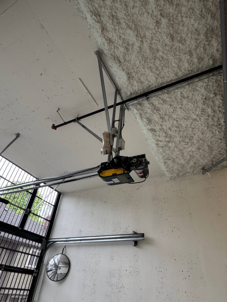 Garage door repair Abbotsford