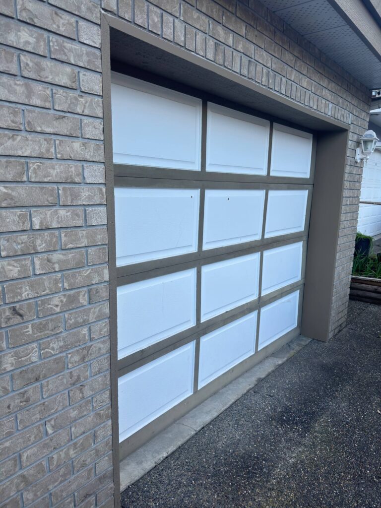 Residential garage door